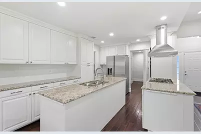 2626 Mariposa Circle, Plano, TX 75075 - Photo 8