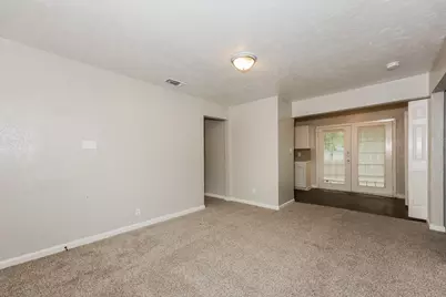 1504 Valley View Street, Mesquite, TX 75149 - Photo 4