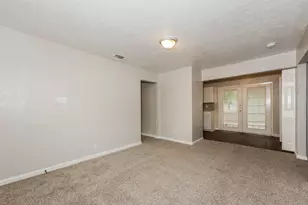 1504 Valley View St, Mesquite, TX 75149 - Photo 4