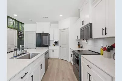 5368 Cornerstone Street, Haltom City, TX 76117 - Photo 10