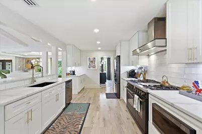 4445 Mill Run Road, Dallas, TX 75244 - Photo 14