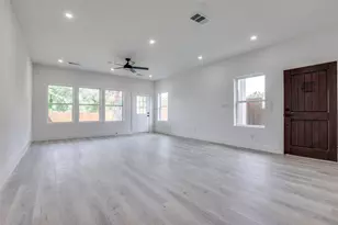 3413 Wendelkin St, Dallas, TX 75215 - Photo 2