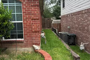 5013 Skymeadow Dr, Fort Worth, TX 76135 - Photo 2