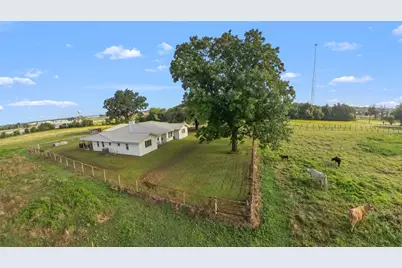 250 Williford Street, Fairfield, TX 75840 - Photo 34