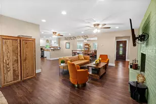 250 Williford St, Fairfield, TX 75840 - Photo 8