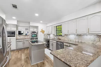 119 Seminole Drive, Trophy Club, TX 76262 - Photo 12