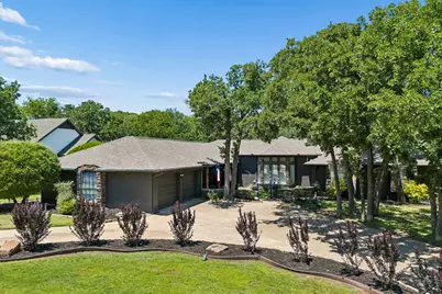 119 Seminole Drive, Trophy Club, TX 76262 - Photo 4