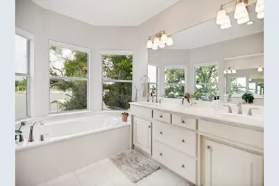 8417 Island View Drive, Fort Worth, TX 76135 - Photo 20