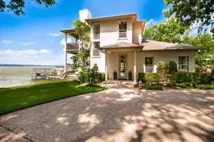 8417 Island View Dr, Fort Worth, TX 76135 - Photo 2