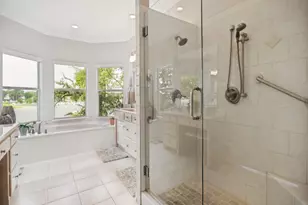 8417 Island View Dr, Fort Worth, TX 76135 - Photo 22