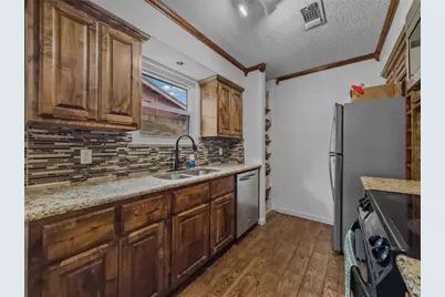 6412 Storm Drive, Watauga, TX 76148 - Photo 8