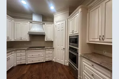 11351 Hilltop Road #203, Argyle, TX 76226 - Photo 8