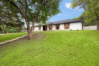 102 Pecan Lane, Oak Leaf, TX 75154 - Photo 2