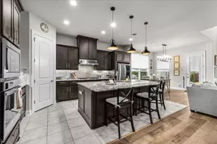 1725 Crested Ridge Rd, Fort Worth, TX 76008 - Photo 10