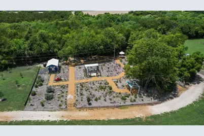 1070 County Road 3030, Bonham, TX 75418 - Photo 10