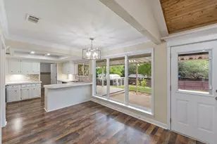 110 Linda Ln, Athens, TX 75751 - Photo 8