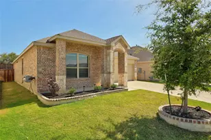 5236 Mountain Top Trl, Fort Worth, TX 76036 - Photo 2