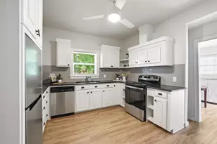 537 E Sears St, Denison, TX 75021 - Photo 22