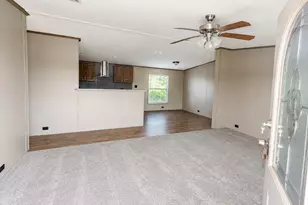104 Grace Dr, Corsicana, TX 75110 - Photo 2