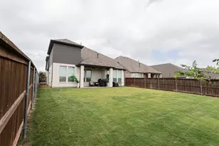1501 Misty Pasture Wy, Mansfield, TX 76063 - Photo 2