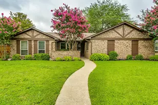 808 Sandhurst Dr, Plano, TX 75025 - Photo 1