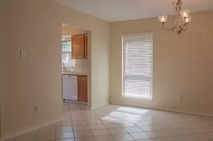 808 Sandhurst Dr, Plano, TX 75025 - Photo 8
