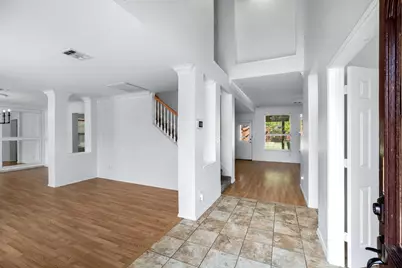 3926 Rolling Oaks Drive, Carrollton, TX 75007 - Photo 2
