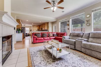 3926 Rolling Oaks Drive, Carrollton, TX 75007 - Photo 4