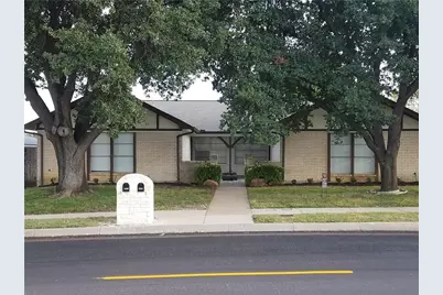 6919 W Cleburne Road, Fort Worth, TX 76133 - Photo 12