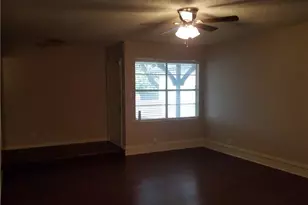 6919 W Cleburne Rd, Fort Worth, TX 76133 - Photo 6