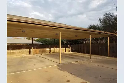 6919 W Cleburne Road, Fort Worth, TX 76133 - Photo 4
