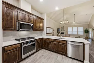 816 Brookstone Ct, Keller, TX 76248 - Photo 4