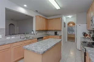 2713 Clubhouse Dr, Denton, TX 76210 - Photo 6