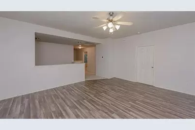 2713 Clubhouse Drive, Denton, TX 76210 - Photo 14