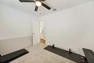 6400 Betsy Ross Dr, Arlington, TX 76002 - Photo 14
