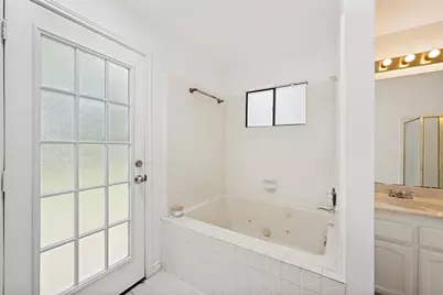 6400 Betsy Ross Drive, Arlington, TX 76002 - Photo 20
