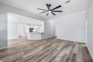 318 Landsburg Ln, College Station, TX 77845 - Photo 8