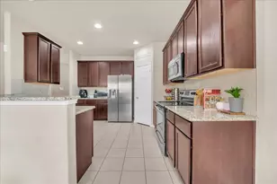1820 Christopher Creek Dr, Little Elm, TX 75068 - Photo 10