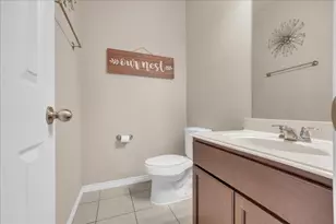 1820 Christopher Creek Dr, Little Elm, TX 75068 - Photo 18