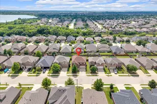 1820 Christopher Creek Dr, Little Elm, TX 75068 - Photo 32