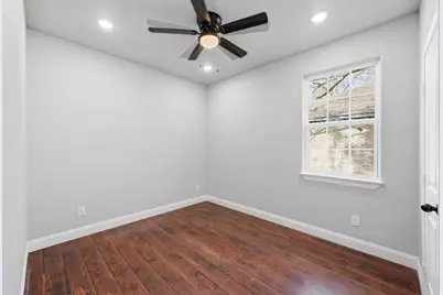308 Lewis Street, Cleburne, TX 76031 - Photo 10