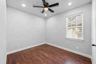 308 Lewis St, Cleburne, TX 76031 - Photo 10