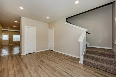 325 Niki Drive, Lewisville, TX 75057 - Photo 8