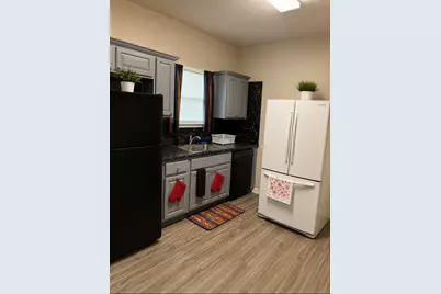 2918 South Avenue, West Orange, TX 77630 - Photo 6