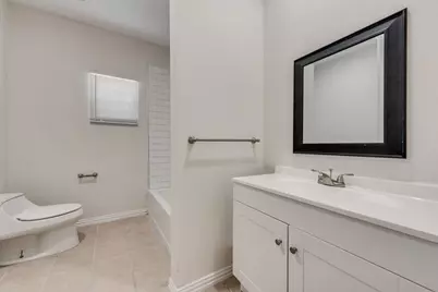 2704 Rosen Avenue, Fort Worth, TX 76164 - Photo 10