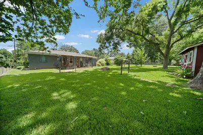 403 Ridgewood, Palestine, TX 75803 - Photo 8