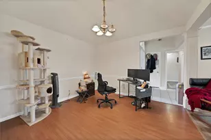 503 Hilltop Pl, Joshua, TX 76058 - Photo 6