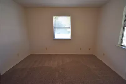 514 Pecan Street, Collinsville, TX 76233 - Photo 8
