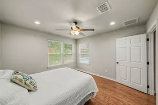 3318 Clearfield Dr, Grapevine, TX 76051 - Photo 16