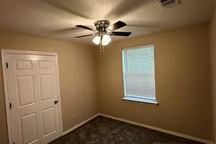 400 Blackwood St, Gainesville, TX 76240 - Photo 6